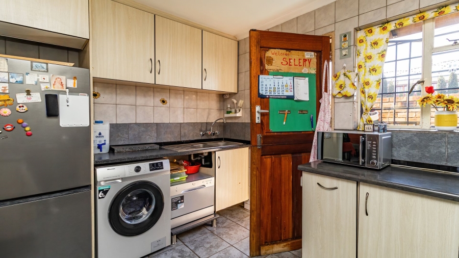 2 Bedroom Property for Sale in Cresslawn Gauteng