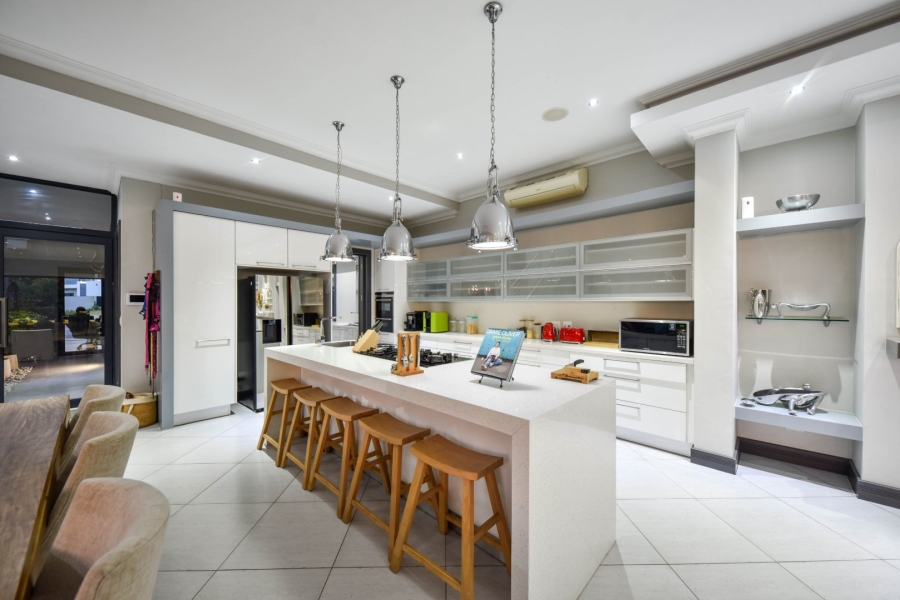 4 Bedroom Property for Sale in Lombardy Gauteng