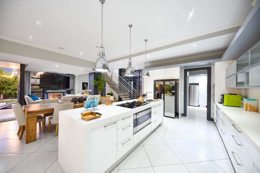 4 Bedroom Property for Sale in Lombardy Gauteng