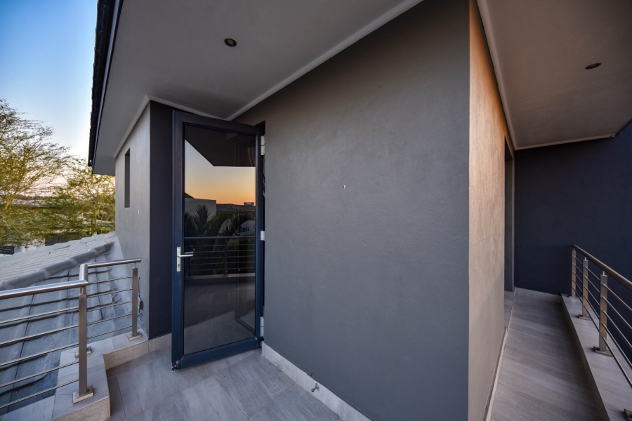 4 Bedroom Property for Sale in Lombardy Gauteng