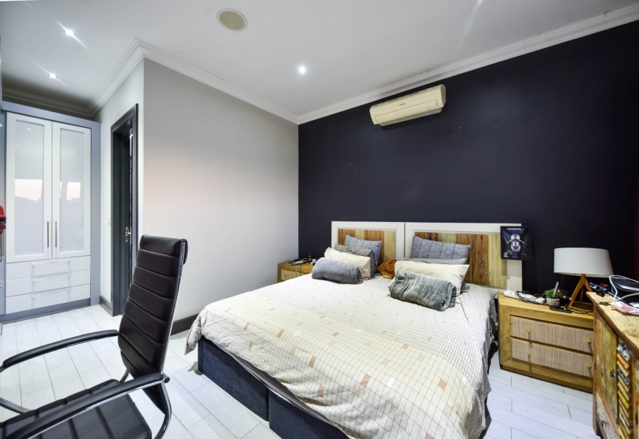 4 Bedroom Property for Sale in Lombardy Gauteng