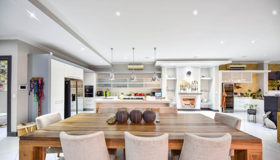 4 Bedroom Property for Sale in Lombardy Gauteng