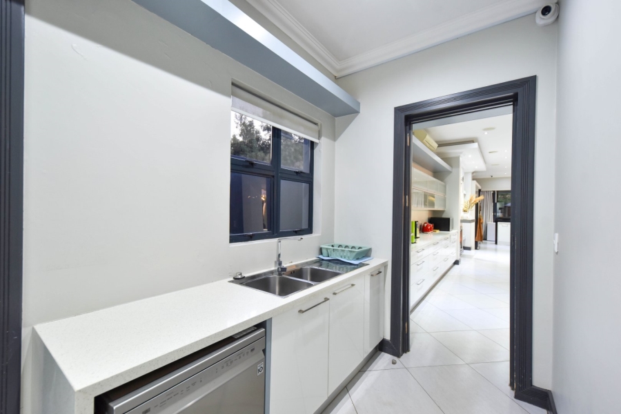 4 Bedroom Property for Sale in Lombardy Gauteng