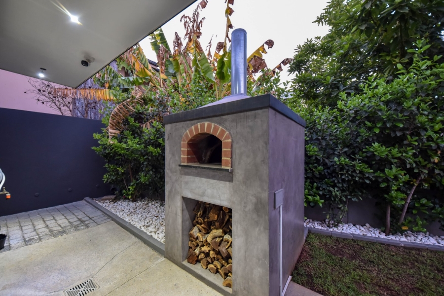 4 Bedroom Property for Sale in Lombardy Gauteng