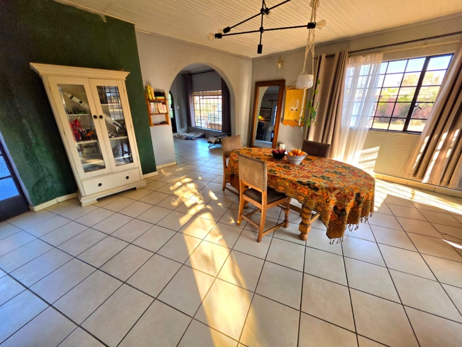 Commercial Property for Sale in Mont Lorraine Ah Gauteng