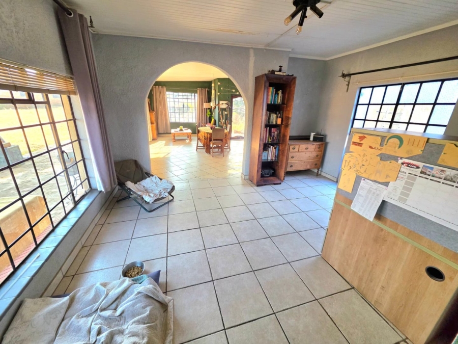 Commercial Property for Sale in Mont Lorraine Ah Gauteng