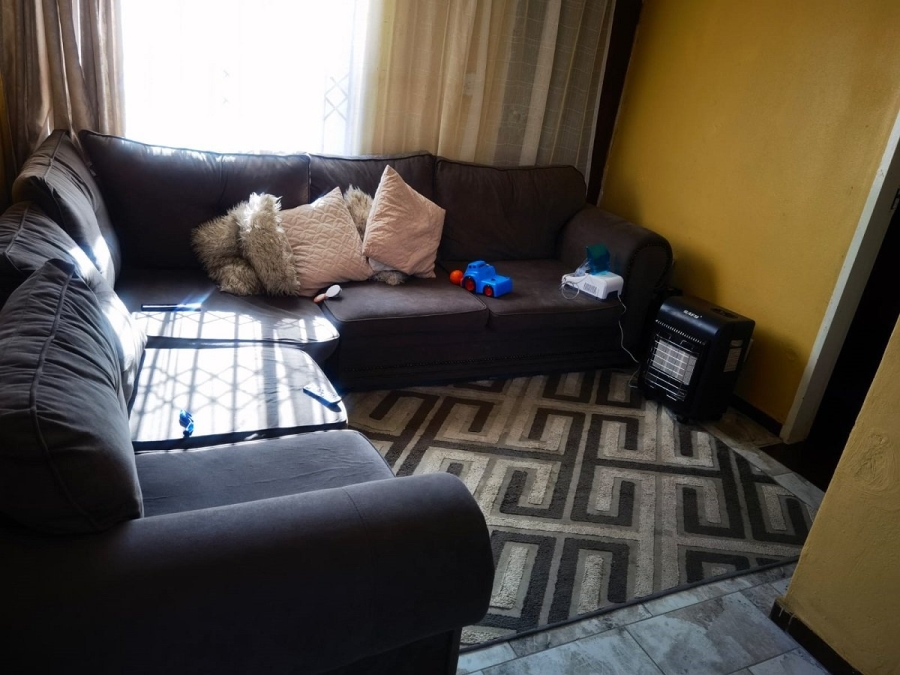 2 Bedroom Property for Sale in Windmill Park Gauteng