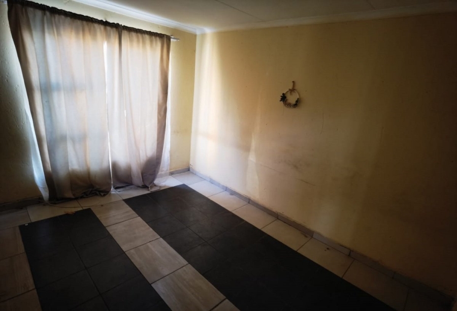 2 Bedroom Property for Sale in Windmill Park Gauteng