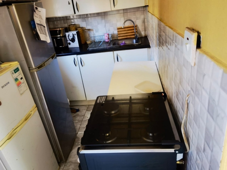 2 Bedroom Property for Sale in Windmill Park Gauteng