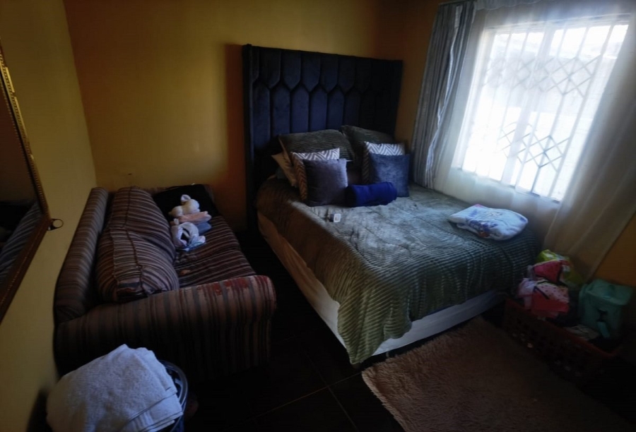 2 Bedroom Property for Sale in Windmill Park Gauteng