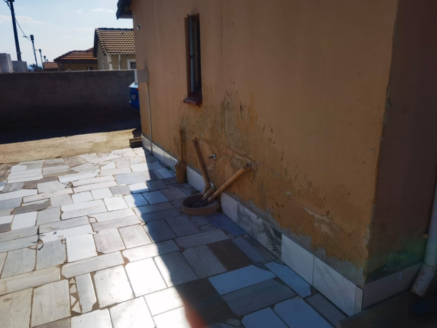 2 Bedroom Property for Sale in Windmill Park Gauteng