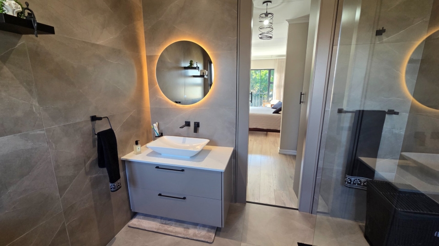 3 Bedroom Property for Sale in Amberfield Crest Estate Gauteng