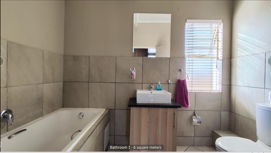 3 Bedroom Property for Sale in Albertsdal Gauteng