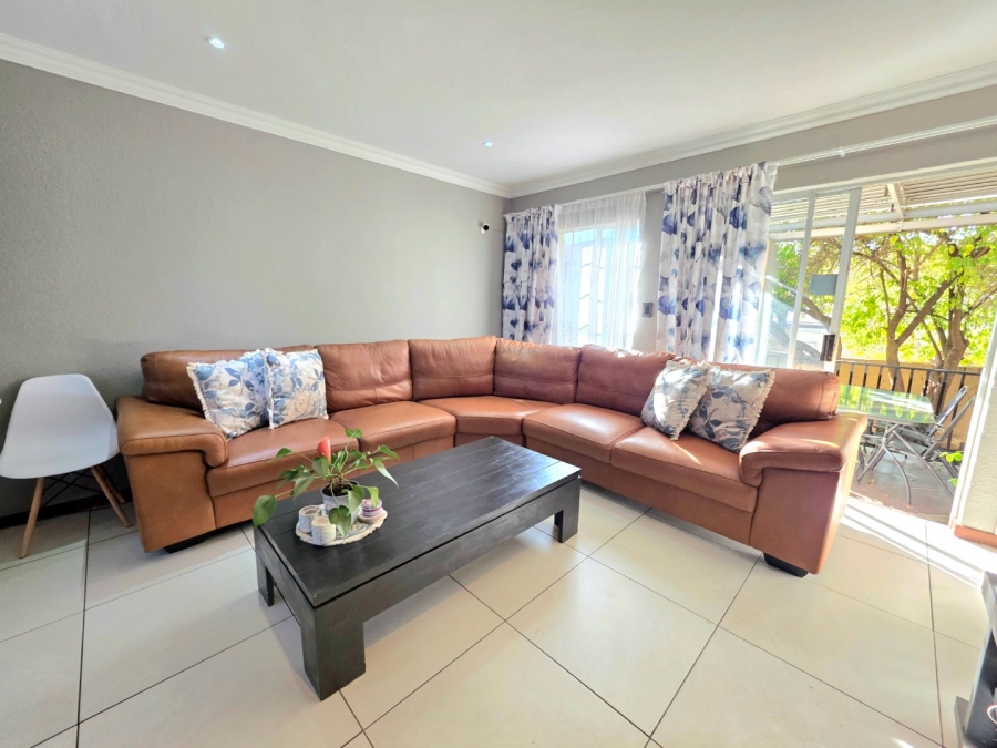 3 Bedroom Property for Sale in La Montagne Gauteng
