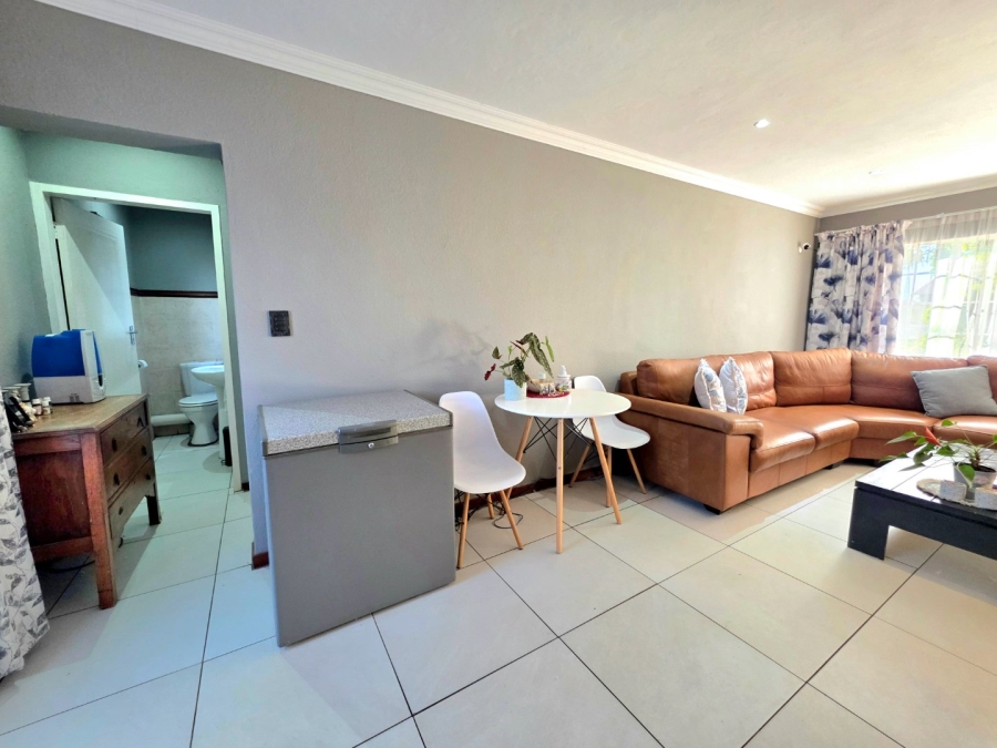 3 Bedroom Property for Sale in La Montagne Gauteng