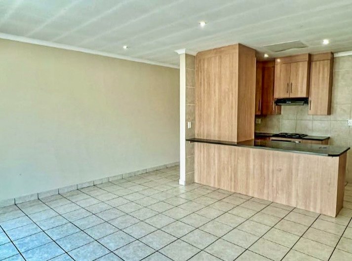 3 Bedroom Property for Sale in Thatchfield Estate Gauteng