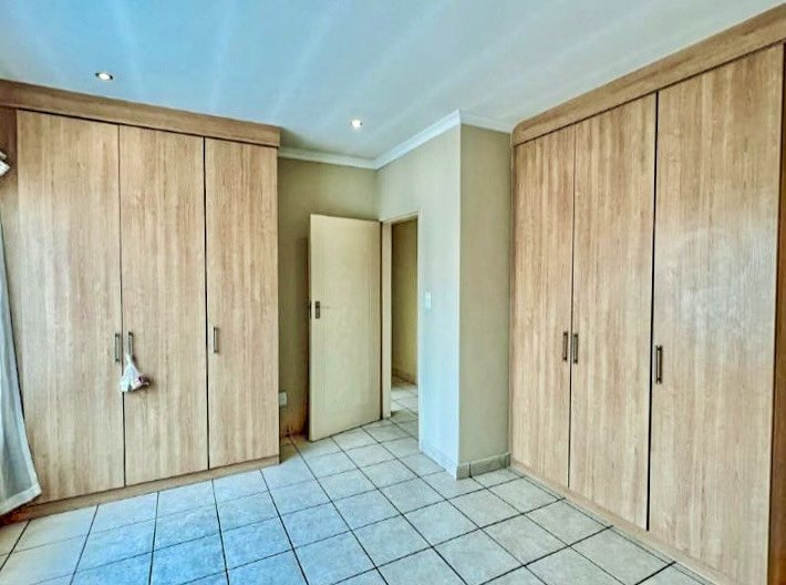 3 Bedroom Property for Sale in Thatchfield Estate Gauteng