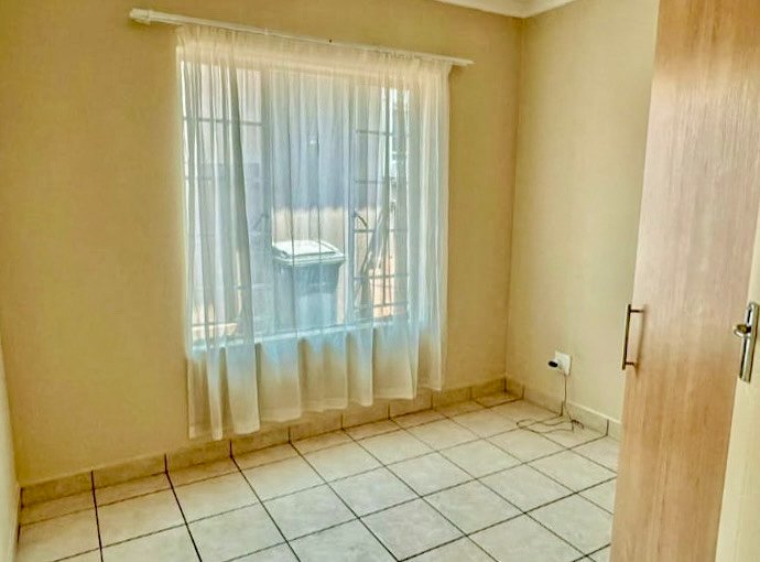 3 Bedroom Property for Sale in Thatchfield Estate Gauteng