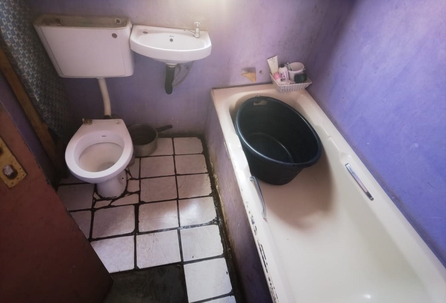 2 Bedroom Property for Sale in Daveyton Gauteng