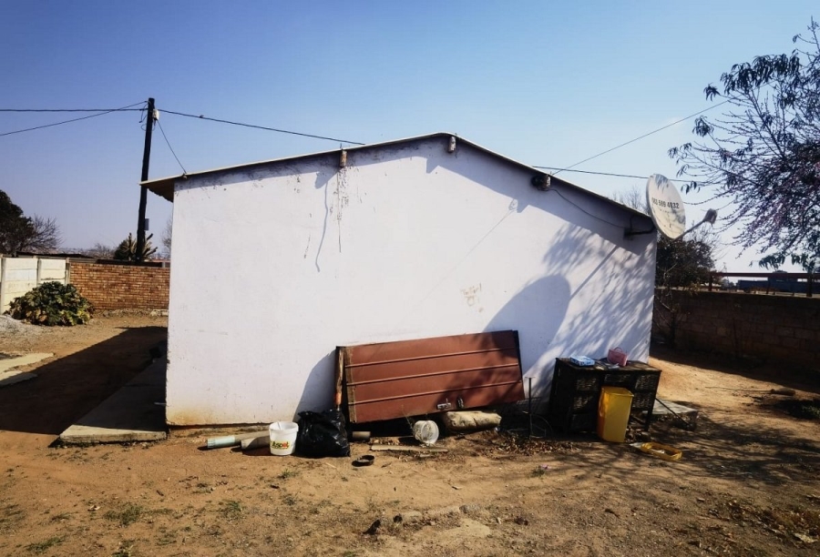 2 Bedroom Property for Sale in Daveyton Gauteng
