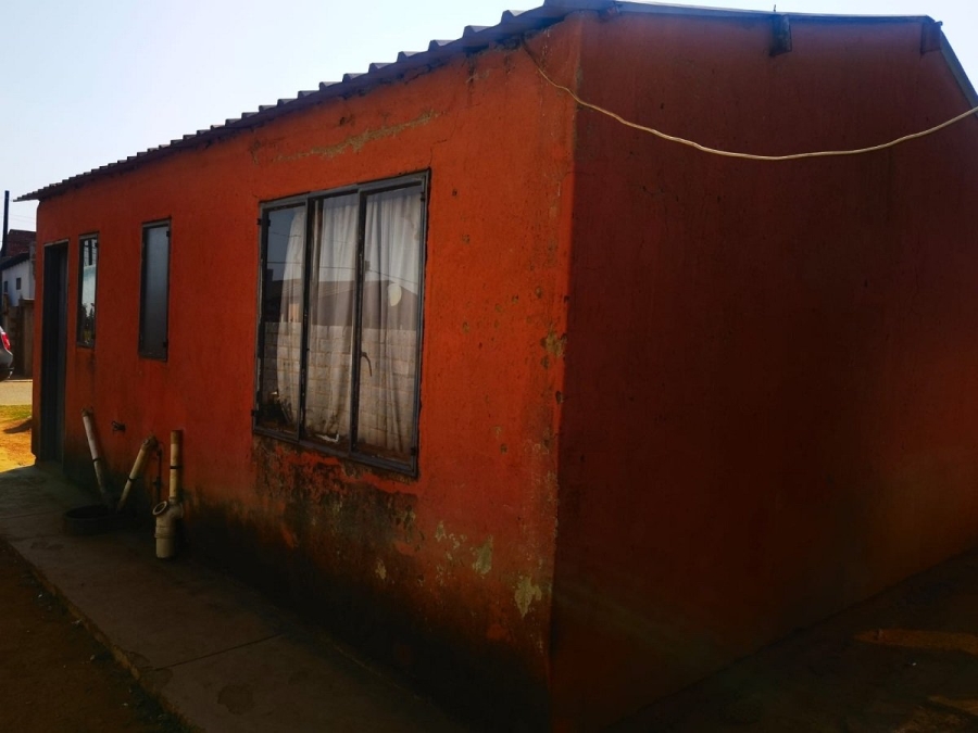 2 Bedroom Property for Sale in Daveyton Gauteng