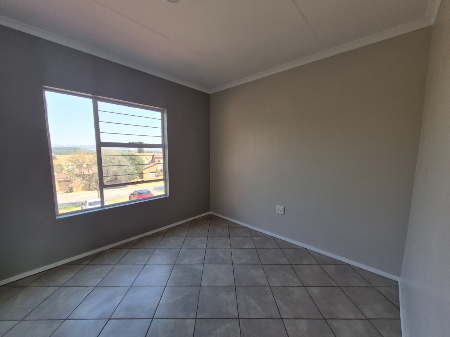 2 Bedroom Property for Sale in Honeypark Gauteng