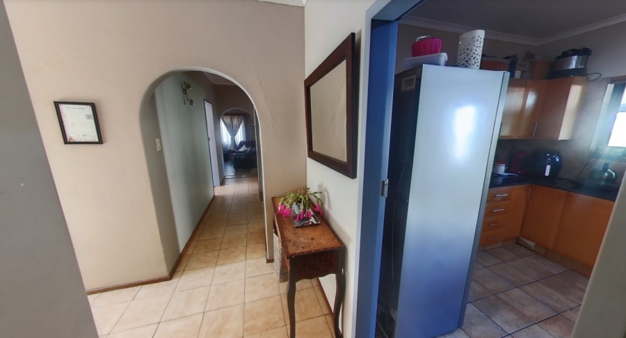  Bedroom Property for Sale in Murrayfield Gauteng