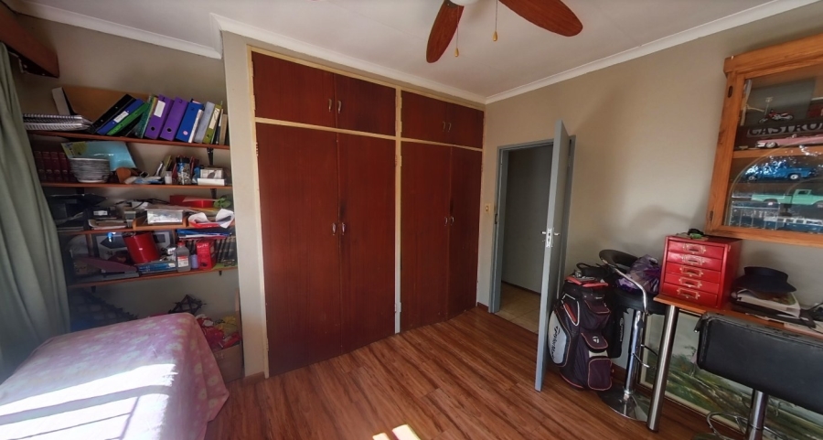 Bedroom Property for Sale in Murrayfield Gauteng