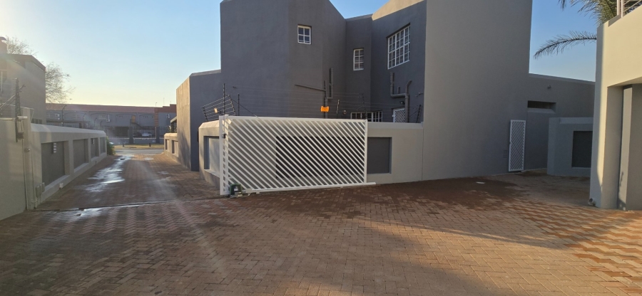 4 Bedroom Property for Sale in Meyersdal Gauteng