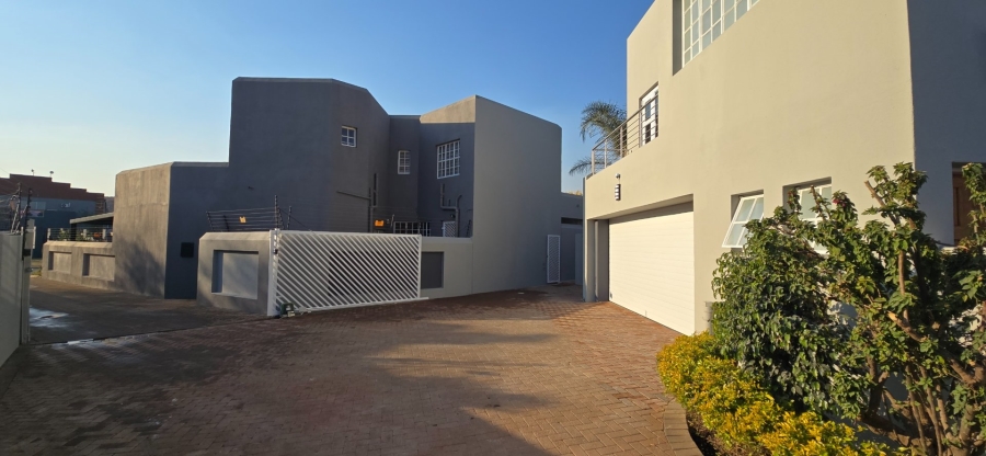 4 Bedroom Property for Sale in Meyersdal Gauteng