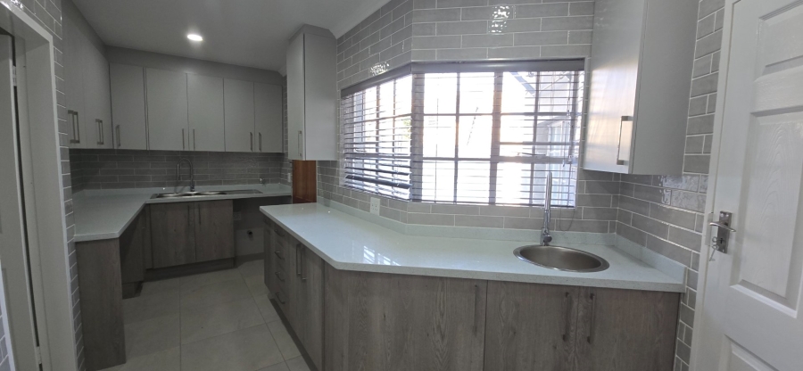 4 Bedroom Property for Sale in Meyersdal Gauteng