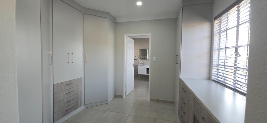 4 Bedroom Property for Sale in Meyersdal Gauteng