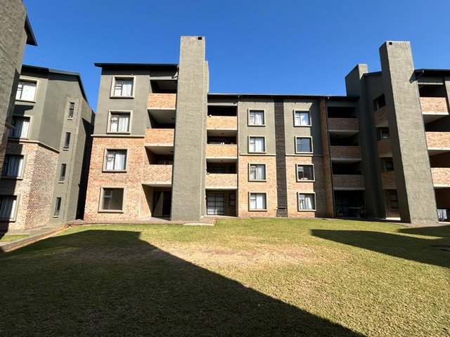 2 Bedroom Property for Sale in Pomona Gauteng
