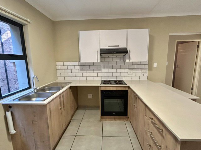 2 Bedroom Property for Sale in Pomona Gauteng