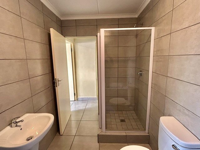 2 Bedroom Property for Sale in Pomona Gauteng