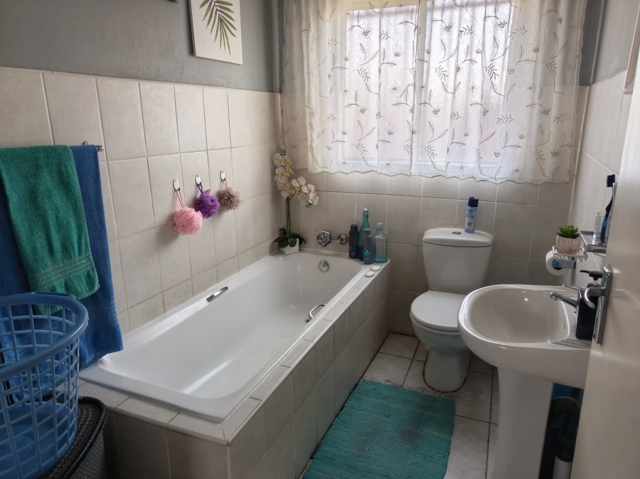 3 Bedroom Property for Sale in Riversdale Gauteng