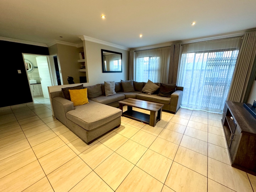 2 Bedroom Property for Sale in Kempton Park Ext 4 Gauteng