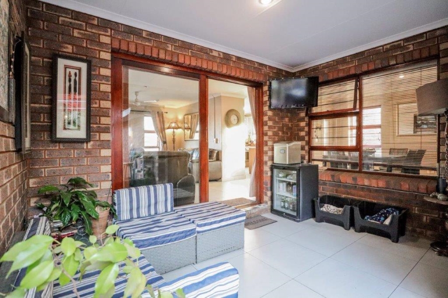 3 Bedroom Property for Sale in Van Riebeeck Park Gauteng