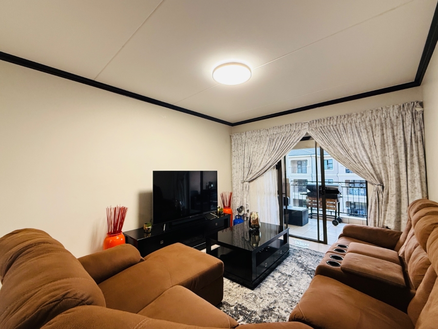 To Let 2 Bedroom Property for Rent in Blue Hills Gauteng