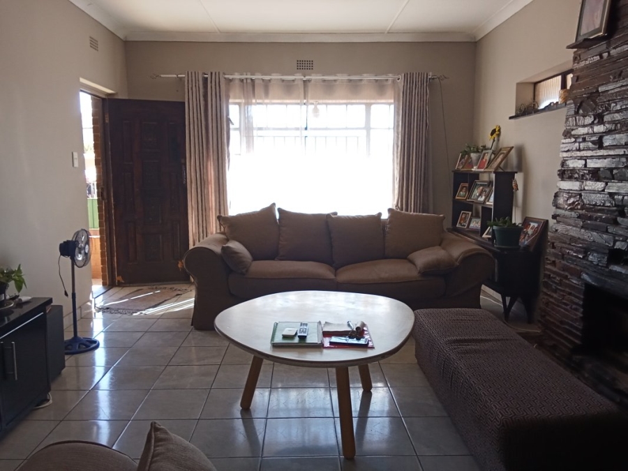 4 Bedroom Property for Sale in Kensington Gauteng