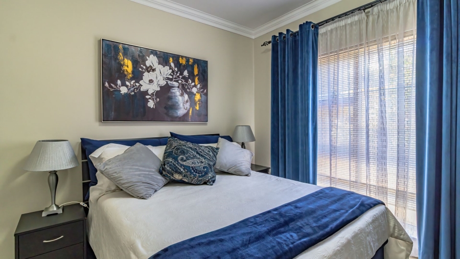 4 Bedroom Property for Sale in Oakdene Gauteng