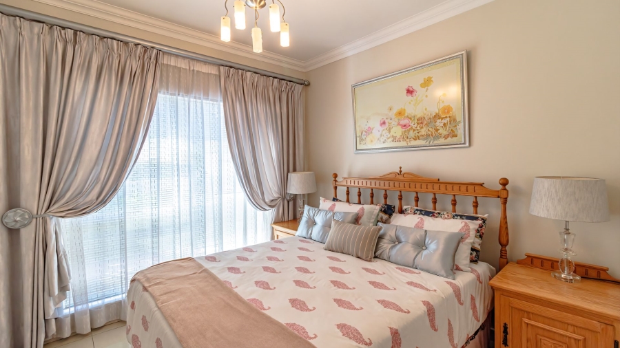 4 Bedroom Property for Sale in Oakdene Gauteng