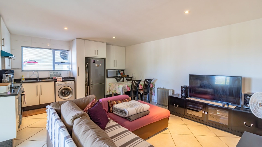 4 Bedroom Property for Sale in Oakdene Gauteng