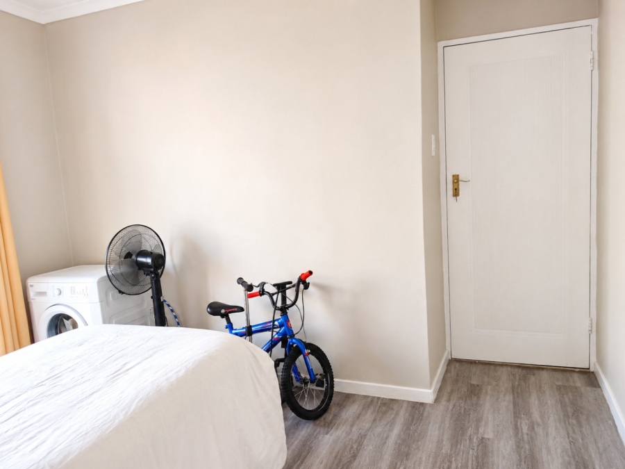 2 Bedroom Property for Sale in Noordwyk Gauteng