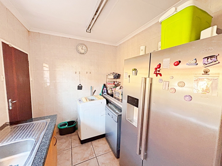 3 Bedroom Property for Sale in Amberfield Gauteng