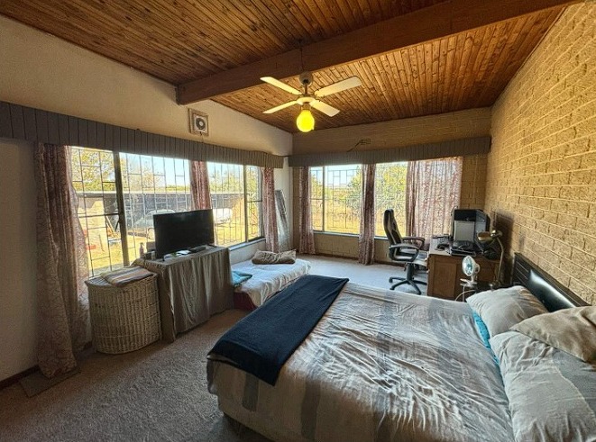 Commercial Property for Sale in Dinokeng Game Reserve Gauteng