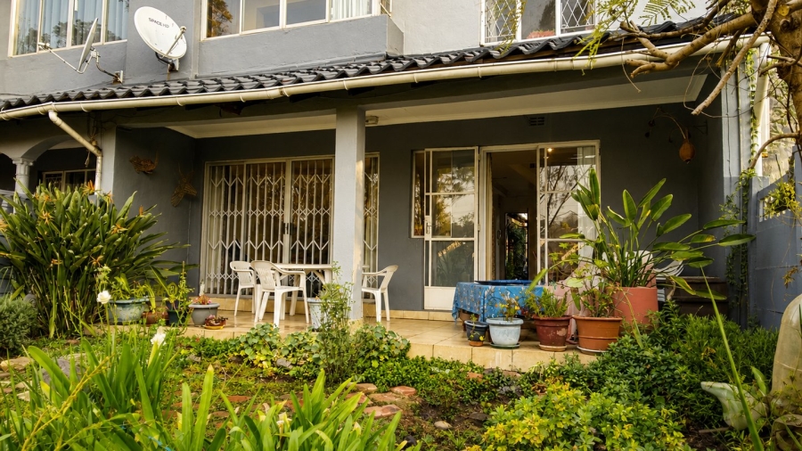 To Let 3 Bedroom Property for Rent in Dunsevern Gauteng