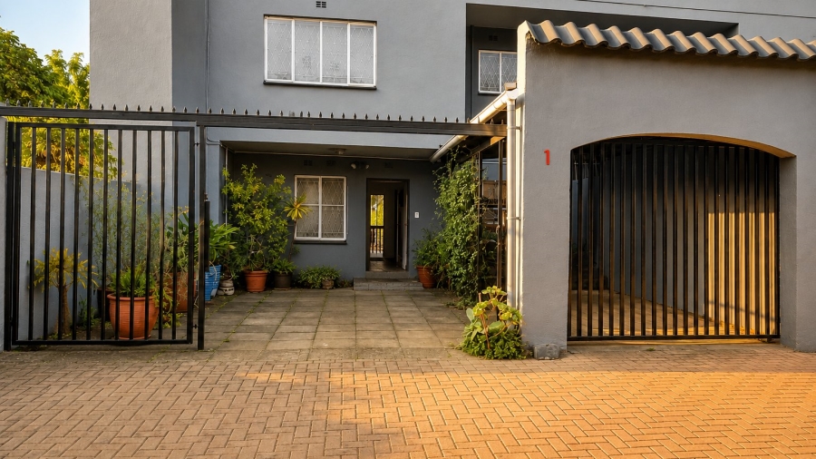 To Let 3 Bedroom Property for Rent in Dunsevern Gauteng
