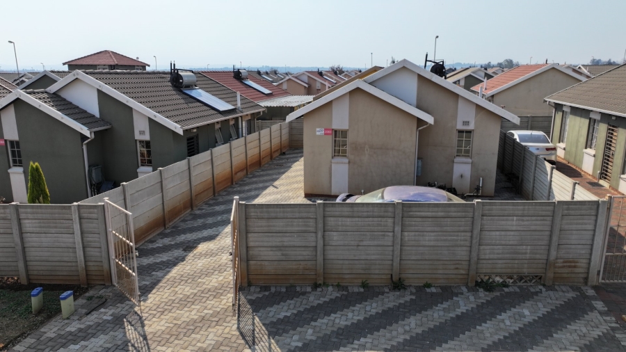 2 Bedroom Property for Sale in Sky City Gauteng