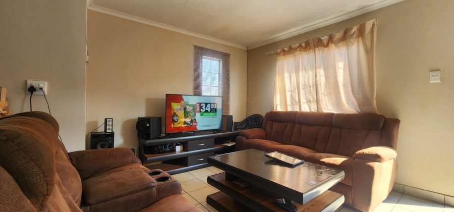2 Bedroom Property for Sale in Sky City Gauteng